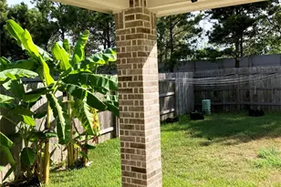 520 Pedernales St, Webster, TX 77598 - Photo 22