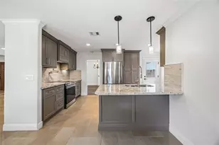 5722 N Braeswood Blvd, Houston, TX 77096 - Photo 10