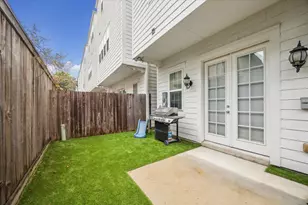 2618 Madeline Grove Dr, Houston, TX 77008 - Photo 22