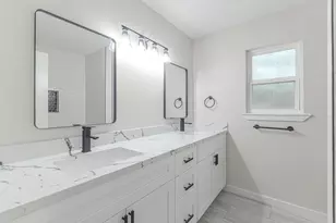 28814 Enchanted Dr, Shenandoah, TX 77381 - Photo 32