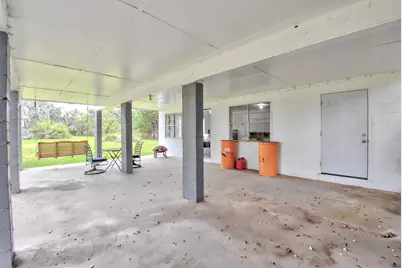 11 Plantation Drive, Damon, TX 77430 - Photo 8