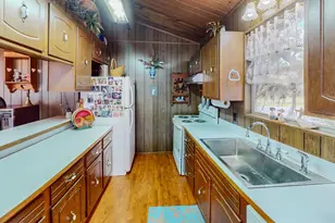 11 Plantation Dr, Damon, TX 77430 - Photo 24