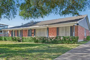 9310 Cliffwood Dr, Houston, TX 77096 - Photo 2