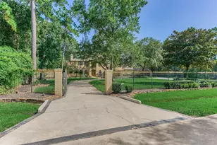 3 Lacewing Pl, The Woodlands, TX 77380 - Photo 4