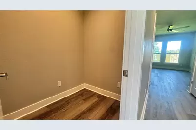 729 Ebenezer Lane, Brenham, TX 77833 - Photo 4