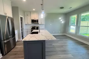 729 Ebenezer Ln, Brenham, TX 77833 - Photo 8
