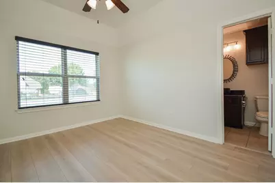 6403 Edinburgh Court, Sugar Land, TX 77479 - Photo 24