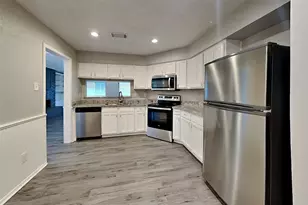 4718 Lost Lake Ln, Spring, TX 77388 - Photo 6