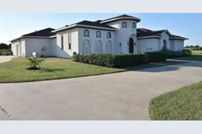 825 Grubbs Road, Sealy, TX 77474 - Photo 2