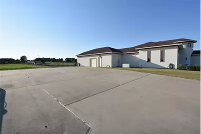 825 Grubbs Road, Sealy, TX 77474 - Photo 46