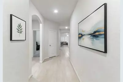 214 Water Grass Trail, Clute, TX 77531 - Photo 4