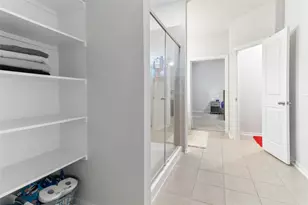 214 Water Grass Trl, Clute, TX 77531 - Photo 18