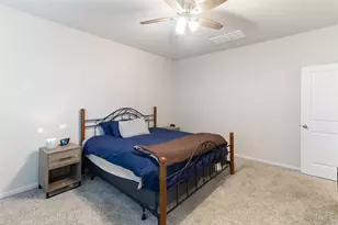 214 Water Grass Trl, Clute, TX 77531 - Photo 16