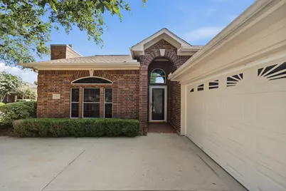 515 Pine Ridge Court, Friendswood, TX 77546 - Photo 4