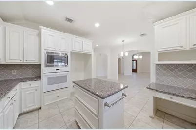 515 Pine Ridge Court, Friendswood, TX 77546 - Photo 12