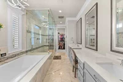 14214 Meadowlands Drive, Mont Belvieu, TX 77523 - Photo 16