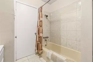 3449 N Parkwood Dr, Houston, TX 77021 - Photo 18