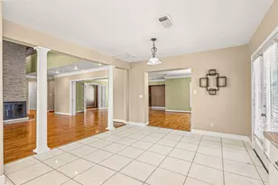 3449 N Parkwood Dr, Houston, TX 77021 - Photo 10