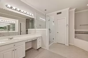 5779 Doliver Dr, Houston, TX 77057 - Photo 26