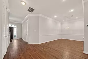 5779 Doliver Dr, Houston, TX 77057 - Photo 8