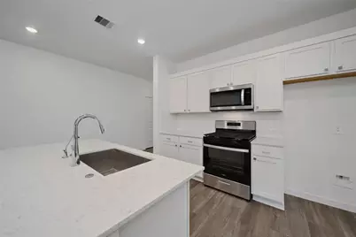 4306 Multnomah Falls Court, Conroe, TX 77303 - Photo 16