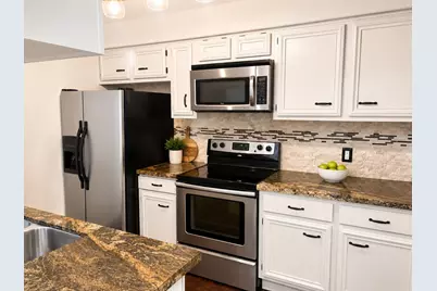 2220 Bering Drive #29, Houston, TX 77057 - Photo 2