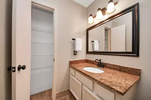 2220 Bering Dr, Houston, TX 77057 - Photo 22