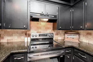 1915 Avenue B, Katy, TX 77493 - Photo 16
