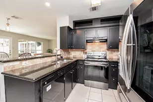1915 Avenue B, Katy, TX 77493 - Photo 12