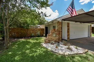 1915 Avenue B, Katy, TX 77493 - Photo 1