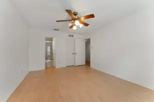 700 Thicket Ln, Houston, TX 77079 - Photo 22