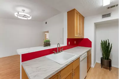700 Thicket Lane #606, Houston, TX 77079 - Photo 16