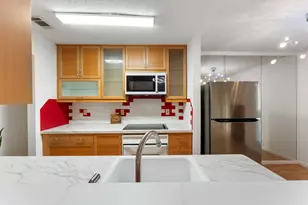 700 Thicket Ln, Houston, TX 77079 - Photo 12