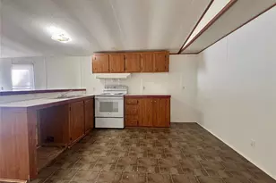 13235 Pecan Tree Dr, Willis, TX 77318 - Photo 6