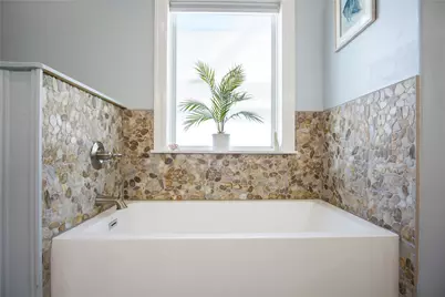 2728 Gillespie, Crystal Beach, TX 77650 - Photo 32
