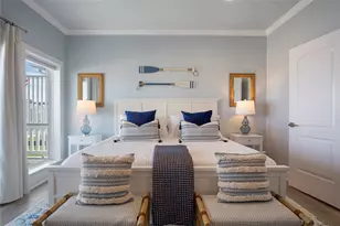 2728 Gillespie, Crystal Beach, TX 77650 - Photo 16