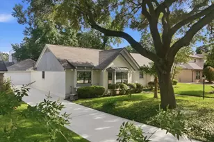 12523 Honeywood Trail, Houston, TX 77077 - Photo 2