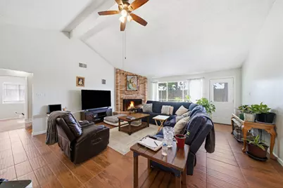 411 Forest Hills Drive, League City, TX 77573 - Photo 4