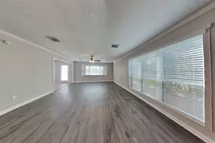 25402 Elm Creek Dr, Spring, TX 77380 - Photo 2