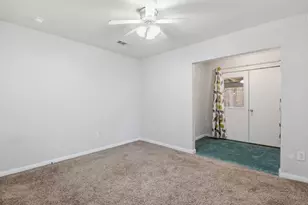 887 Co Rd 404, Dayton, TX 77535 - Photo 38