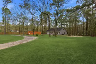 887 Co Rd 404, Dayton, TX 77535 - Photo 4