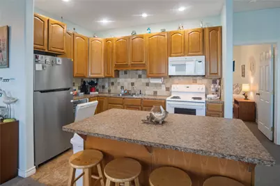 2691 Gillespie, Crystal Beach, TX 77650 - Photo 12