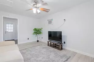 3910 Luca St St, Houston, TX 77021 - Photo 6