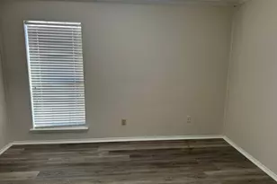 2302 45th St, Galveston, TX 77550 - Photo 4