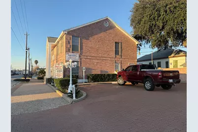 2302 45th Street, Galveston, TX 77550 - Photo 14