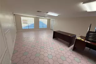 2302 45th St, Galveston, TX 77550 - Photo 12