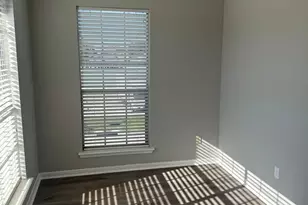 2302 45th St, Galveston, TX 77550 - Photo 2