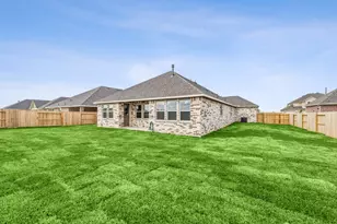 12110 Willow Way Ave, Mont Belvieu, TX 77535 - Photo 22