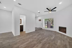 12691 Briar Patch Rd, Houston, TX 77077 - Photo 8