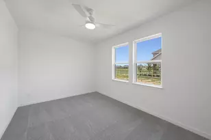 215 Dunovant Dr, Sealy, TX 77474 - Photo 10